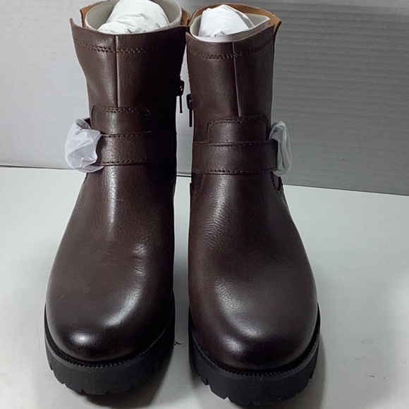 Zodiac Miller Bootie - Picture 7 of 10